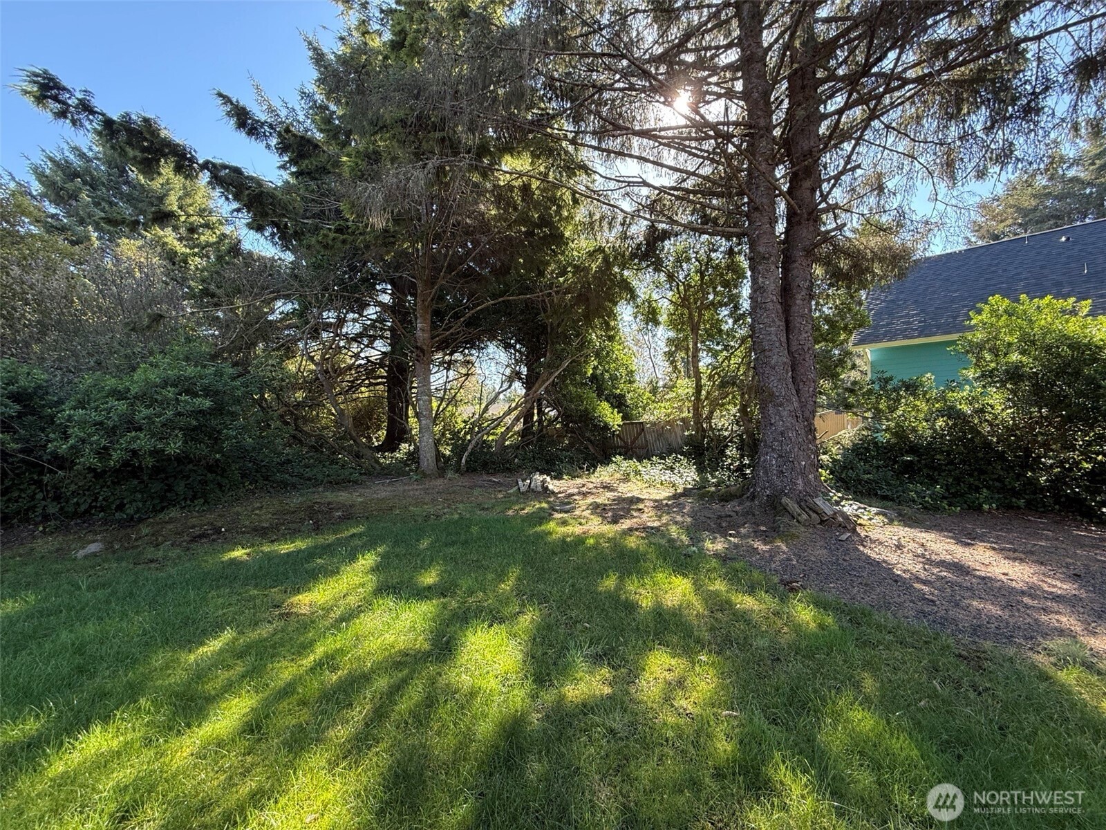 143 Aries Court SW