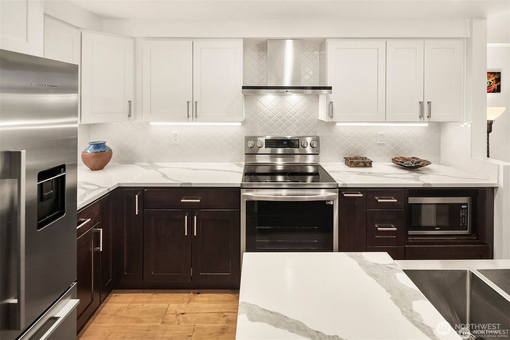 Photo of 2621 2nd Avenue #504, Seattle, WA 98121 (MLS # 2499080)