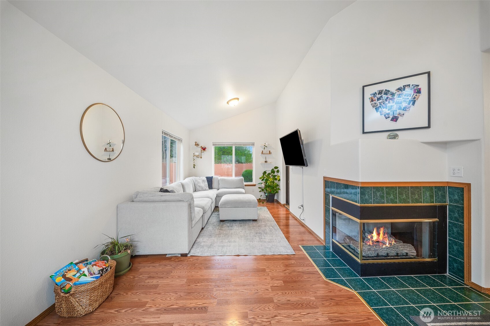 2881 Noble Street SW