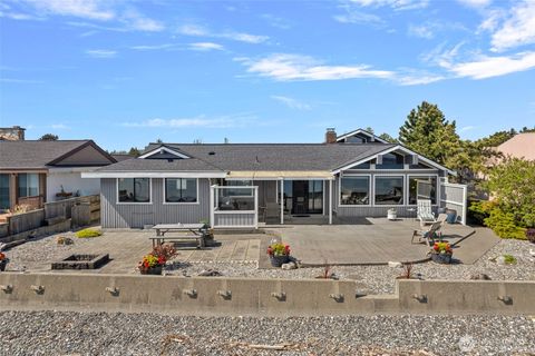 5411 Nootka Loop Blaine WA 98230