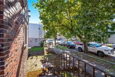 324 25th Avenue S Seattle WA 98144