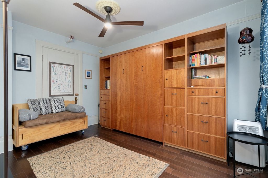 Photo of 403 Terry Avenue #304, Seattle, WA 98104 (MLS # 2186539)