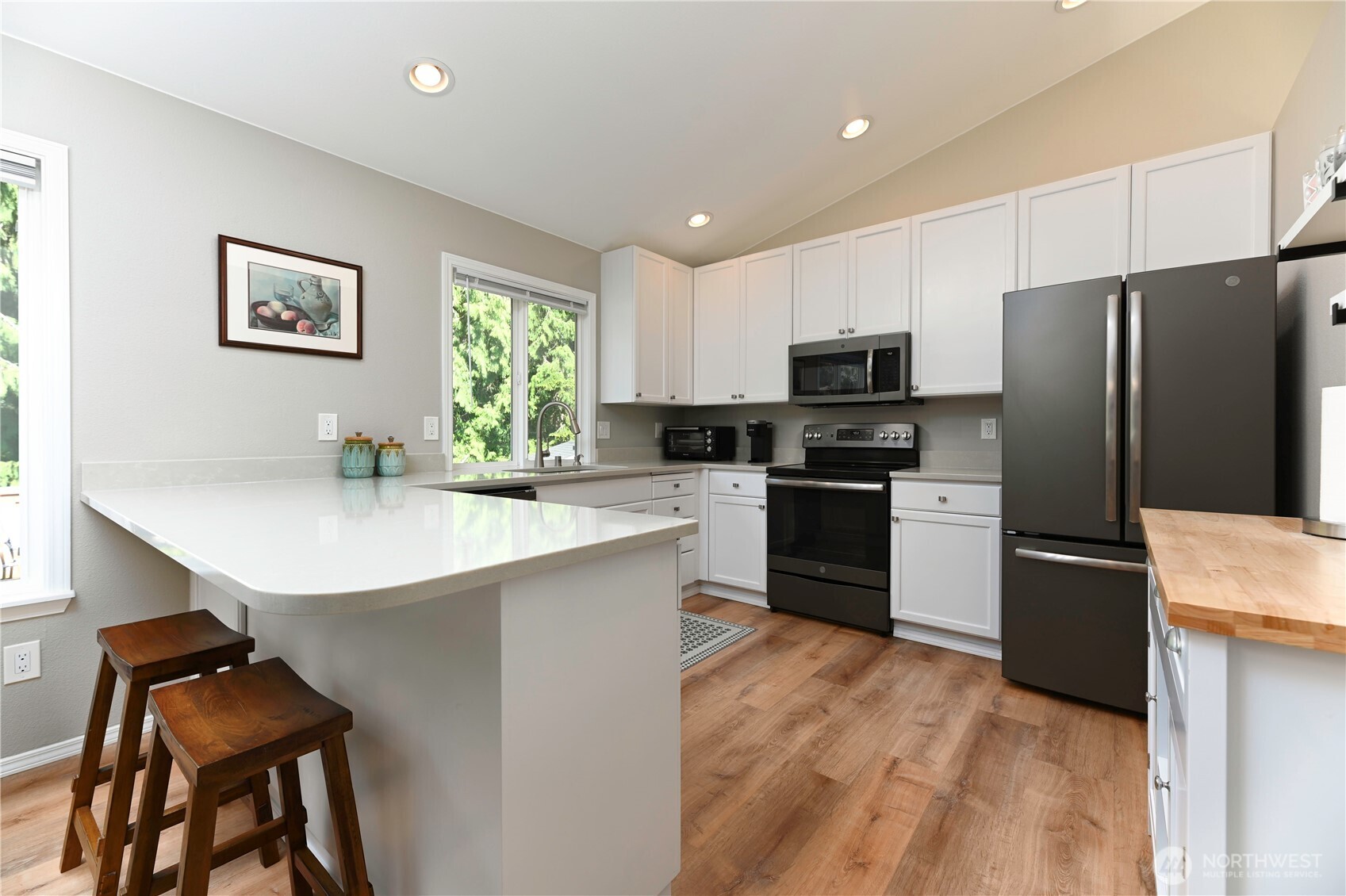 7025 45th Street NE