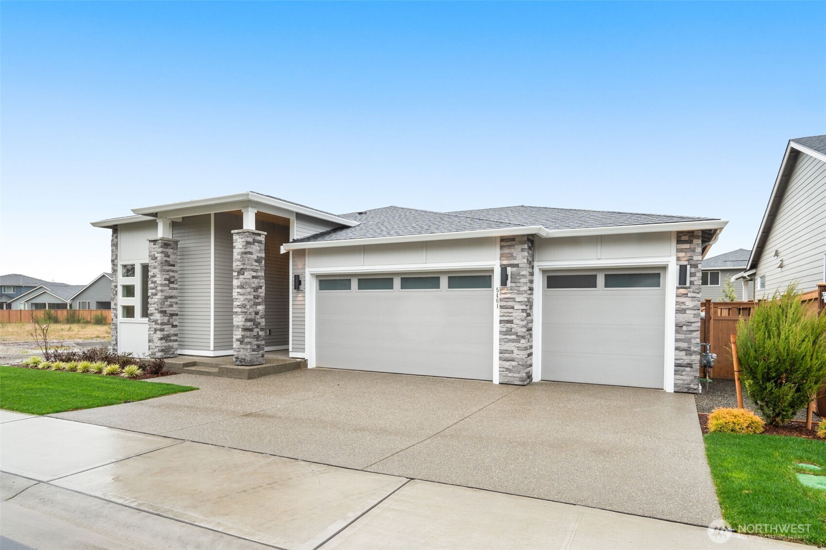 5461 Thornhill Avenue SW