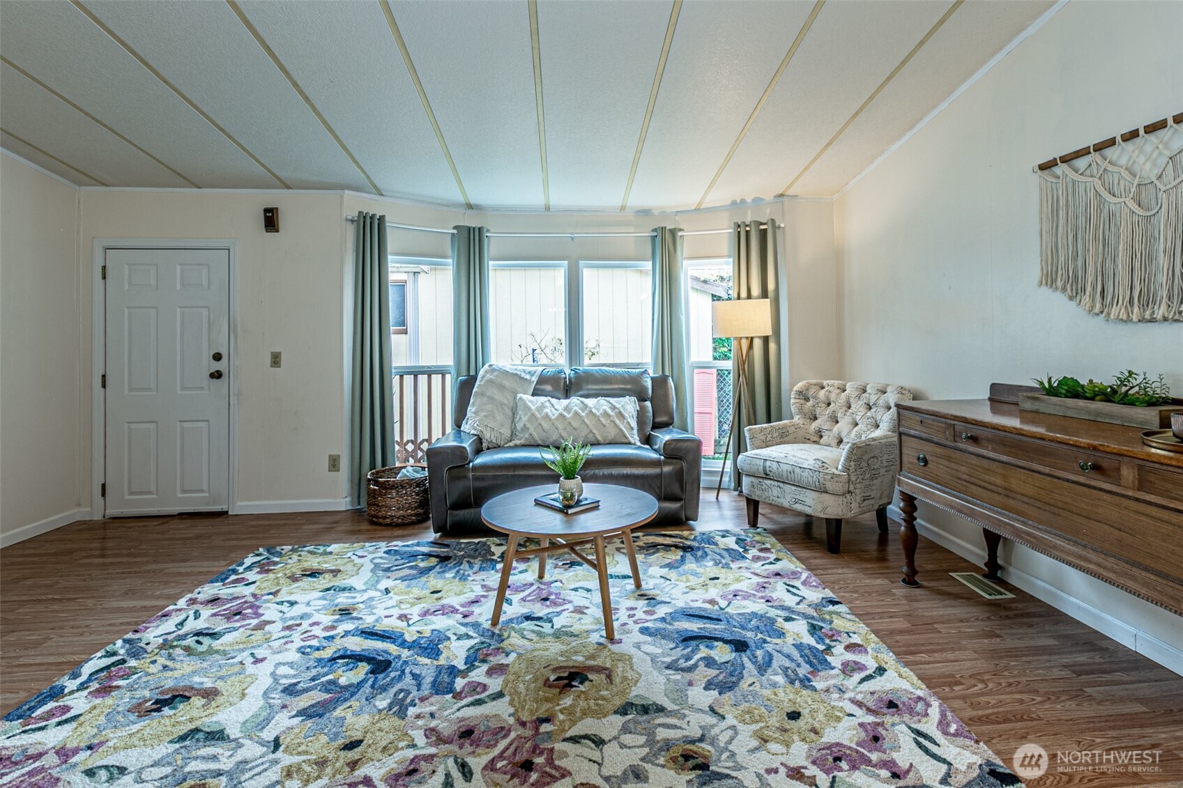 9818 Asotin Street S