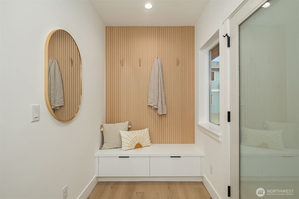 Photo of 533 N 70th Street, Seattle, WA 98103 (MLS # 2507669)