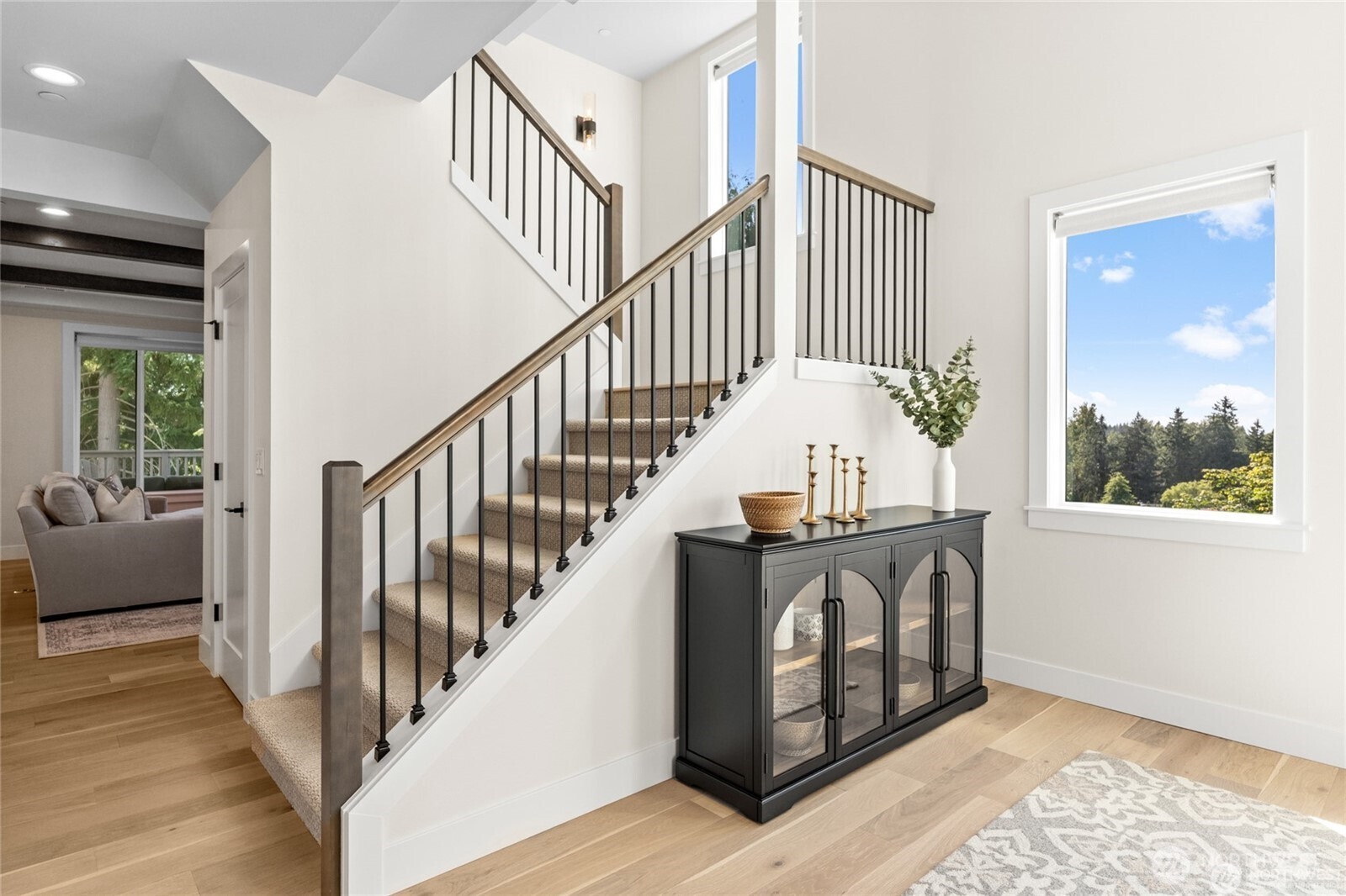 2804 25th Avenue Ct SE
