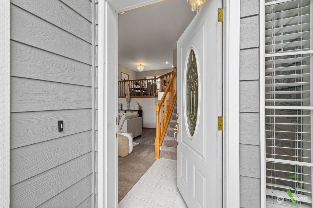 Photo of 624 97th Avenue SE, Lake Stevens, WA 98258 (MLS # 2290481)