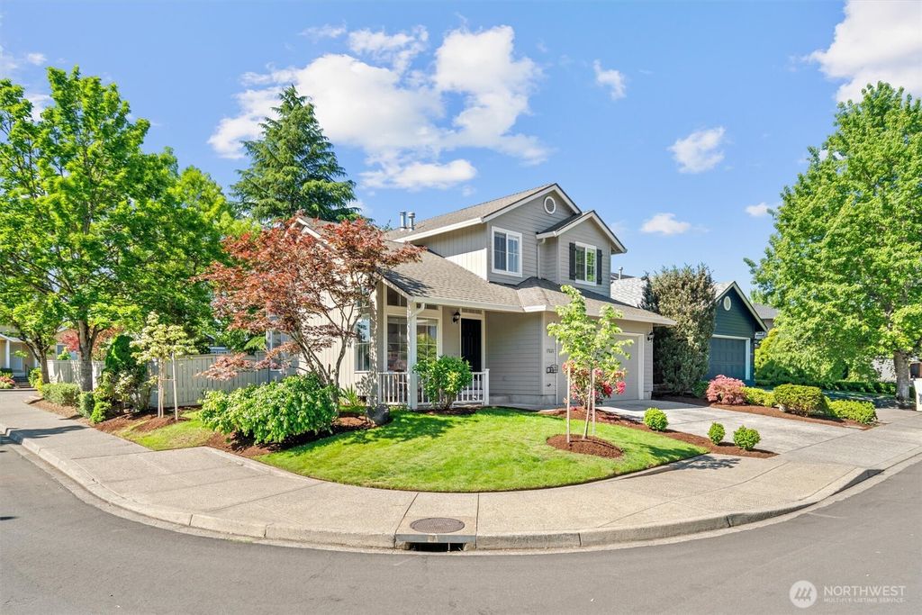 Photo of 17621 SE 17TH Circle, Vancouver, WA 98683 (MLS # 2497422)