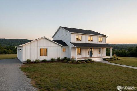 Photo of 607 Brown, Adna, WA 98522 (MLS # 2473464)