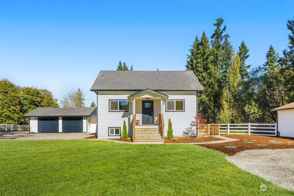 Photo of 18804 NE 116th Street, Redmond, WA 98052 (MLS # 2173394)