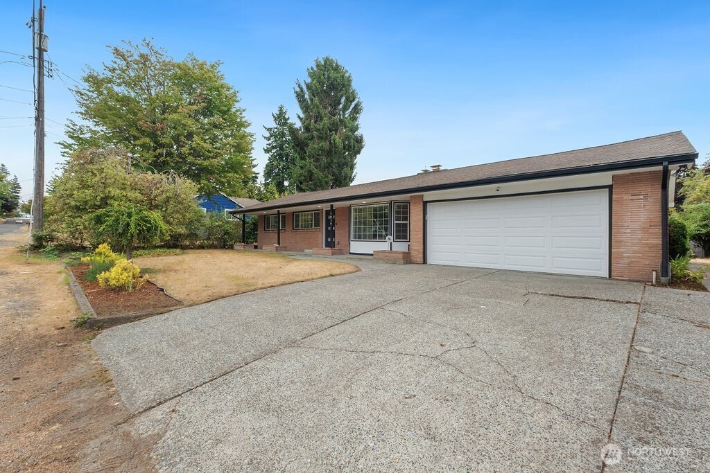 7814 28th Street W