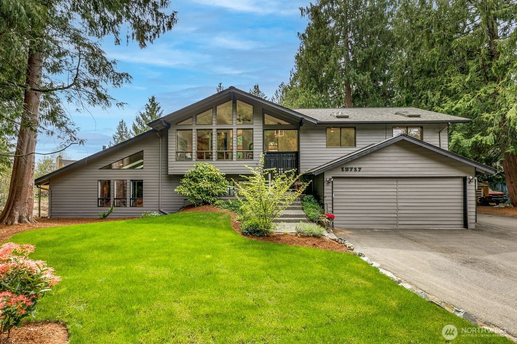 Photo of 13717 46th Avenue W, Edmonds, WA 98026 (MLS # 2514509)