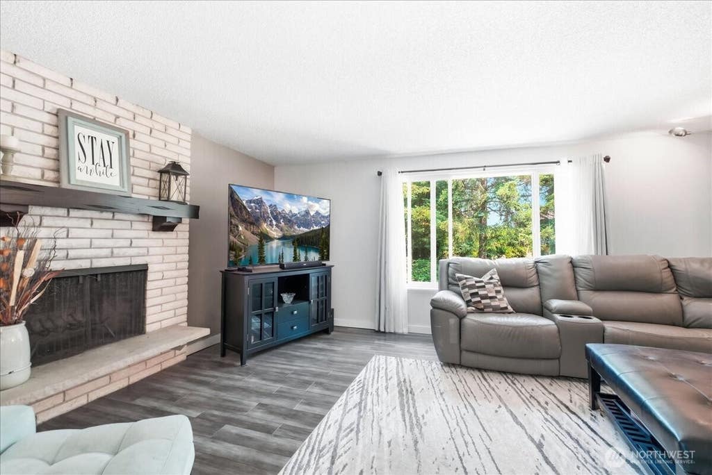 Photo of 8604 W 45TH ST, University Place, WA 98466 (MLS # 2564441)