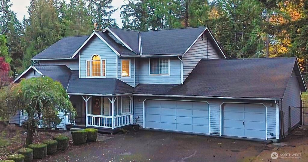 Photo of 24608 197th Avenue SE, Maple Valley, WA 98038 (MLS # 2453233)