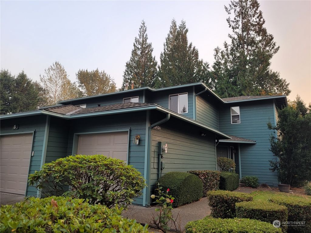 Photo of 25424 213th Place SE #5, Maple Valley, WA 98038 (MLS # 2168846)