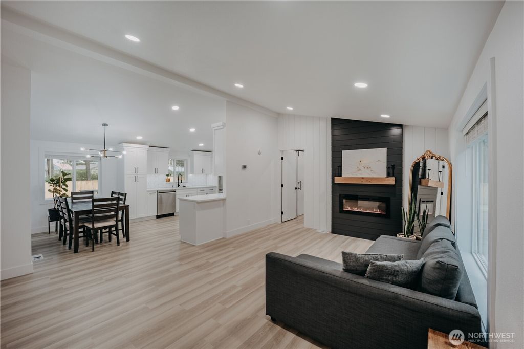 Photo of 7936 Chisholm Trail, Maple Falls, WA 98266 (MLS # 2510743)