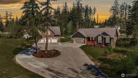 225 Durr Road, Camano Island, WA 98282 - MLS#: 2362582