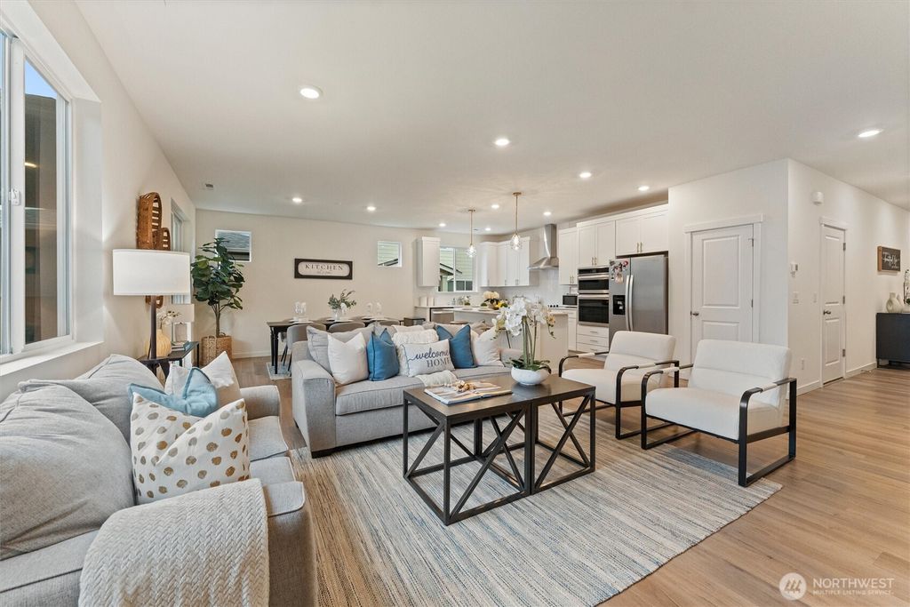 Photo of 28015 40th Place S, Auburn, WA 98001 (MLS # 2474958)