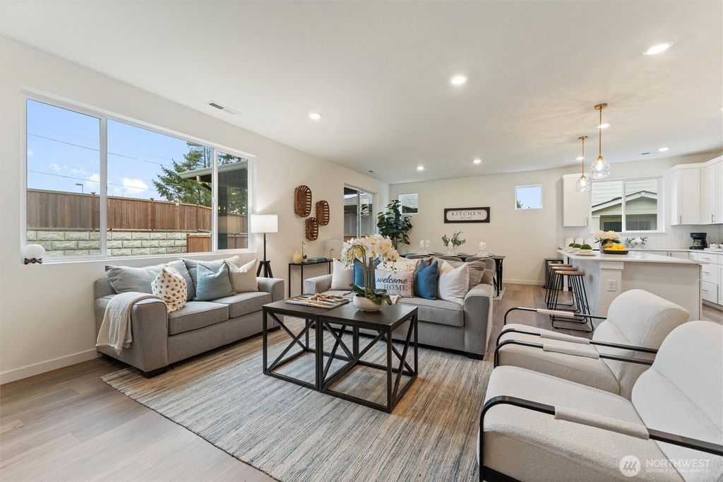 Photo of 28015 40th Place S, Auburn, WA 98001 (MLS # 2474958)