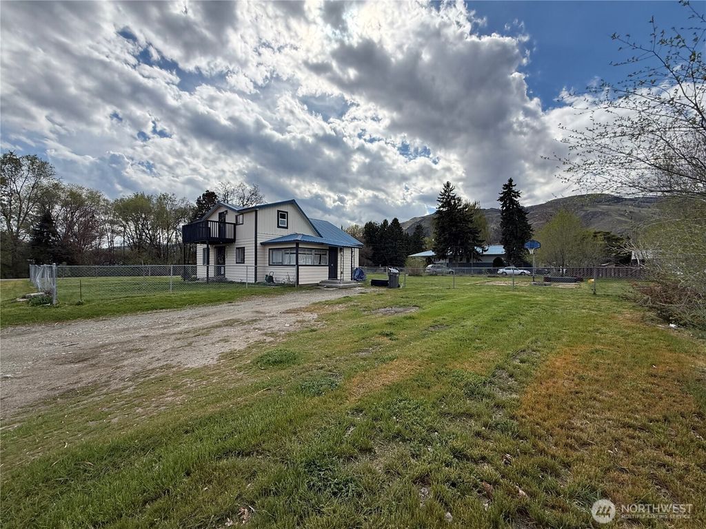 Photo of 502 Fir Street, Oroville, WA 98844 (MLS # 2513942)