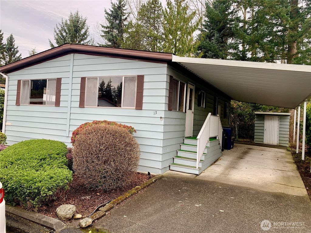 Photo of 620 112th Street SE #13, Everett, WA 98208 (MLS # 2506460)