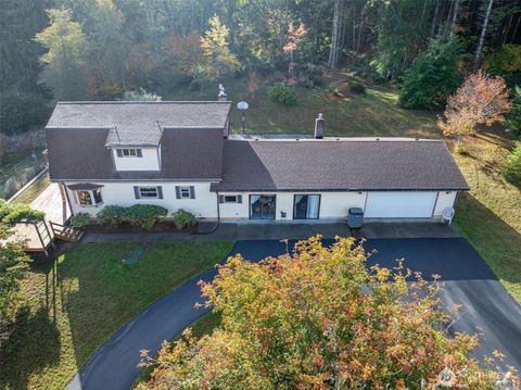 Photo of 201 Crego Ridge Road Rd, Chehalis, WA 98532 (MLS # 2445821)