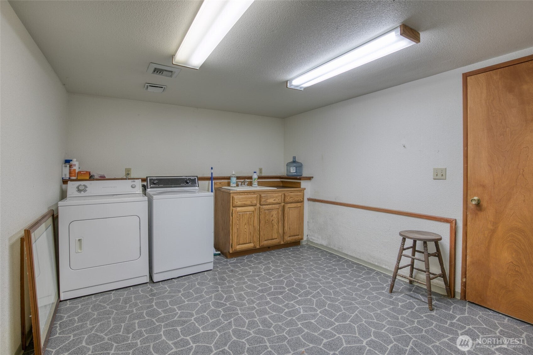 1497 E Ocean Shores Boulevard SW