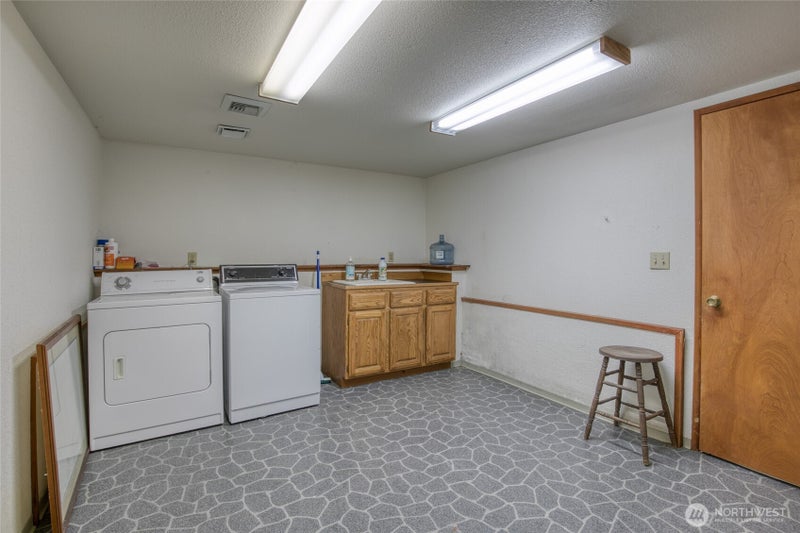1497 E Ocean Shores Boulevard SW