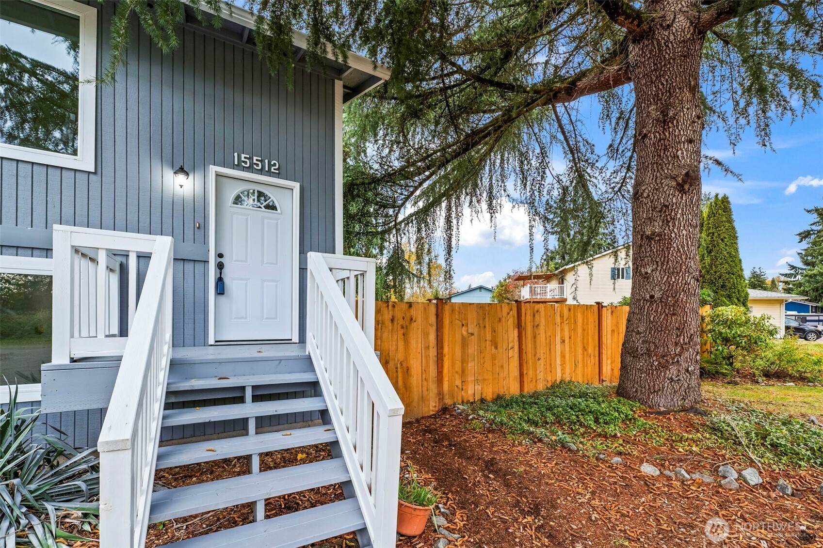 15512 119th Avenue Ct E