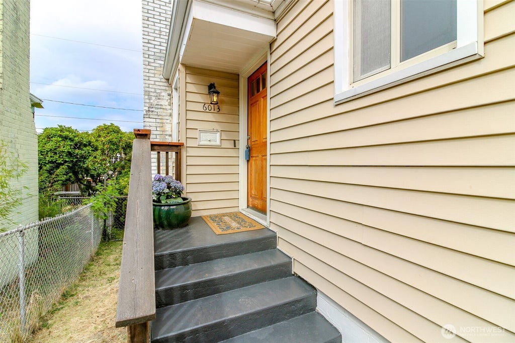 Photo of 6013 35th Avenue SW, Seattle, WA 98126 (MLS # 2575176)