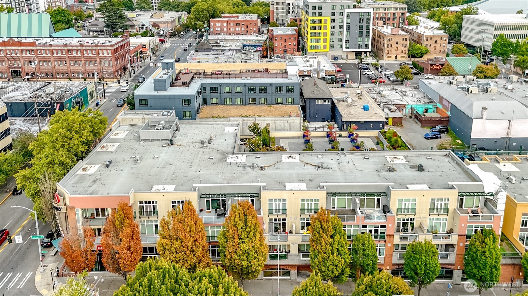 17 W Mercer Street 301