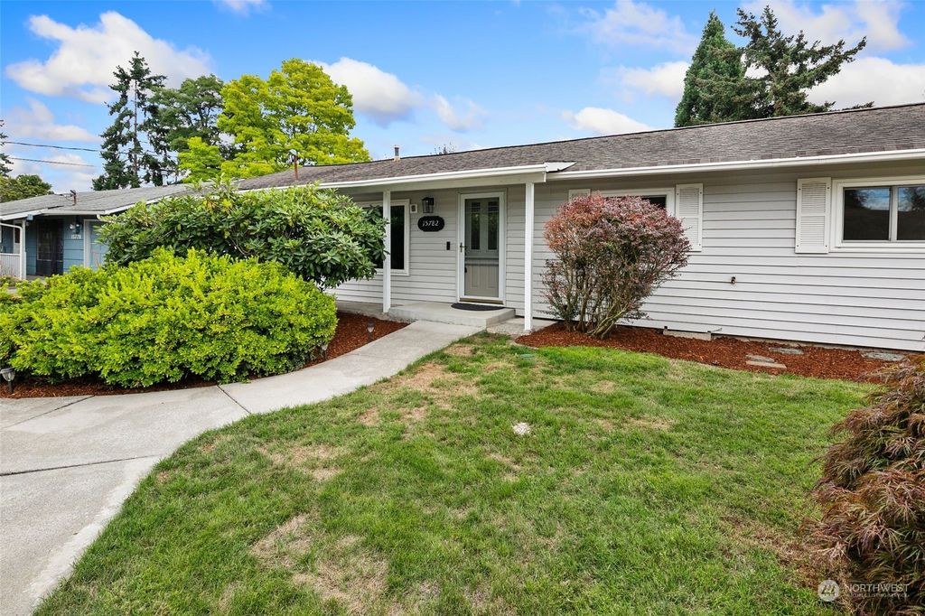 Photo of 15782 118th Place SE, Renton, WA 98058 (MLS # 2149147)