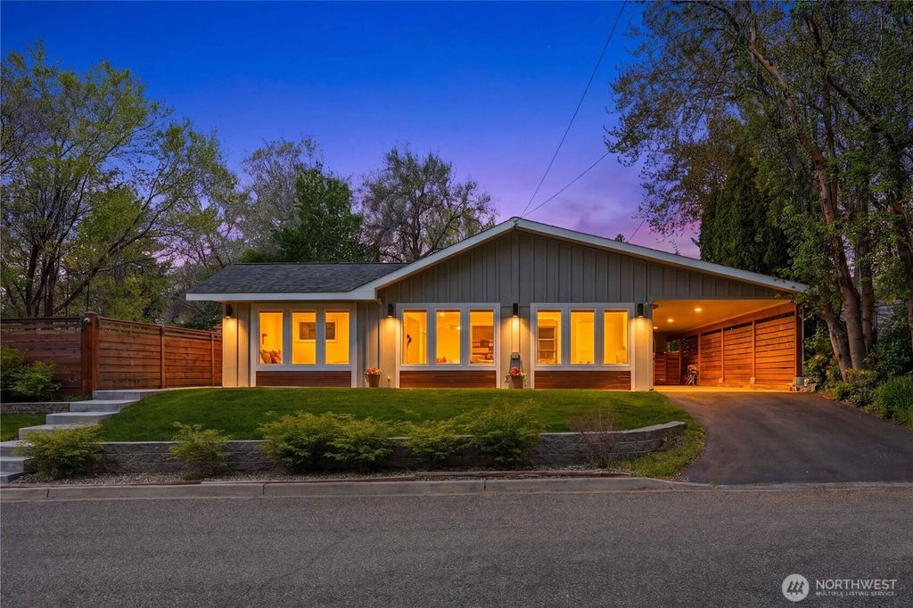 Photo of 501 N Willow Street, Ellensburg, WA 98926 (MLS # 2512691)