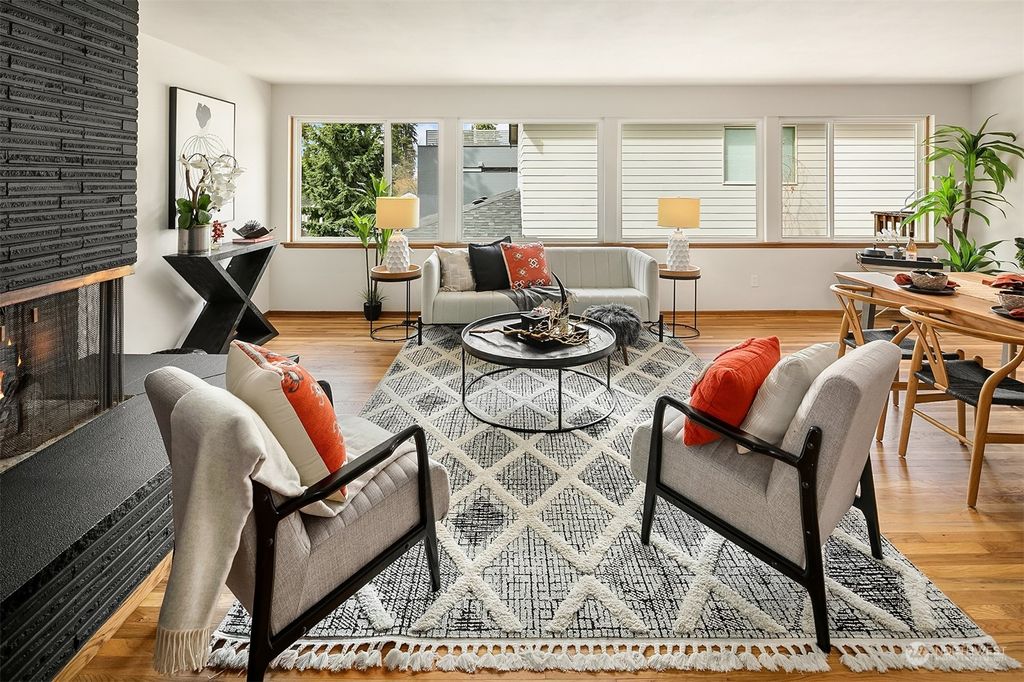 Photo of 11715 2nd Avenue NW, Seattle, WA 98177 (MLS # 2057619)