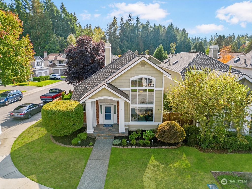 Photo of 25757 SE 36th Place, Sammamish, WA 98029 (MLS # 2168636)