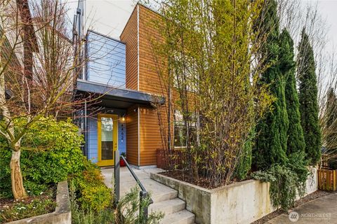 4462 31st Avenue S Seattle WA 98108