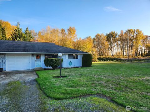 Photo of 5029 80th Avenue Ct E, Fife, WA 98424 (MLS # 2454102)