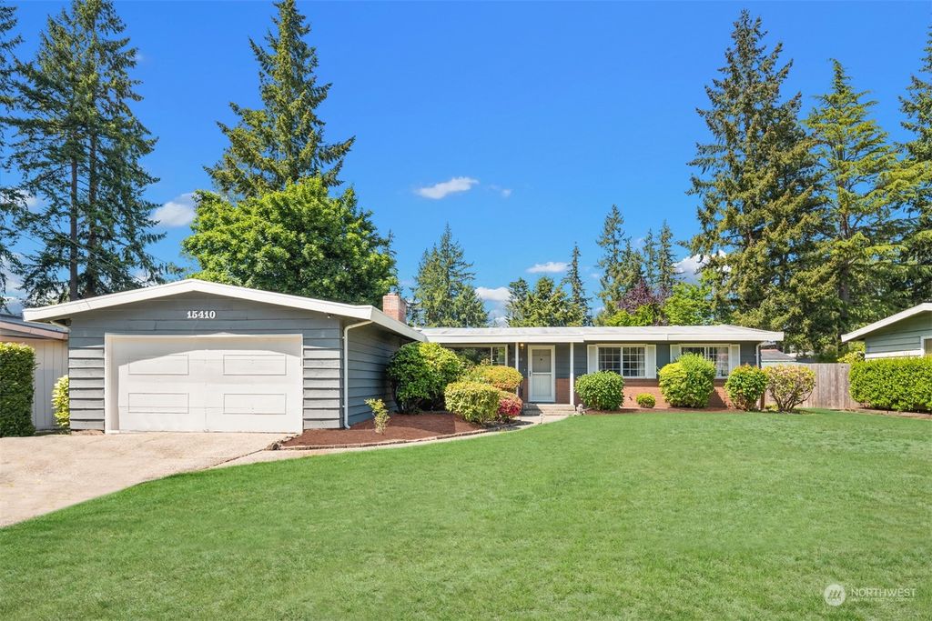 Photo of 15410 SE 25th Street, Bellevue, WA 98007 (MLS # 2074731)