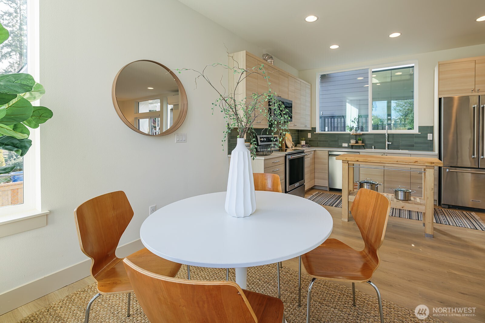 3003 S Dakota Street 1