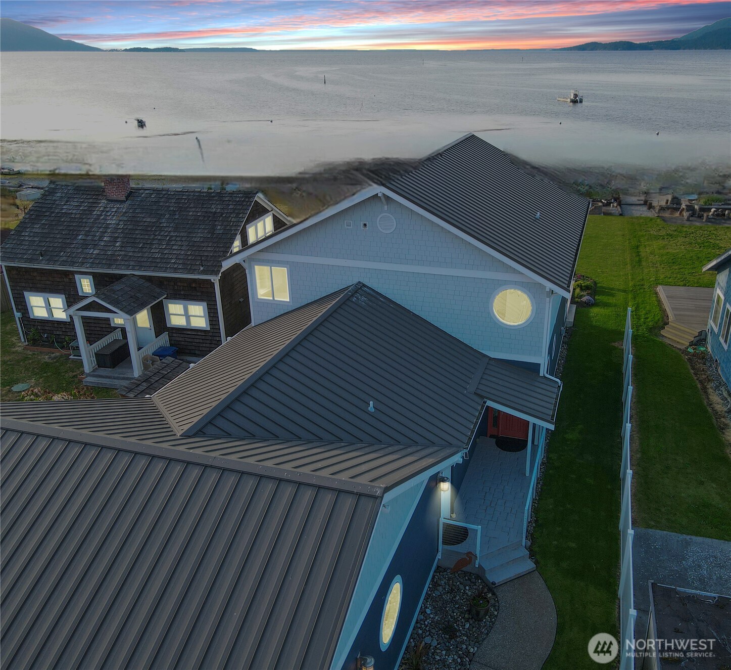 11295 Blue Heron Road