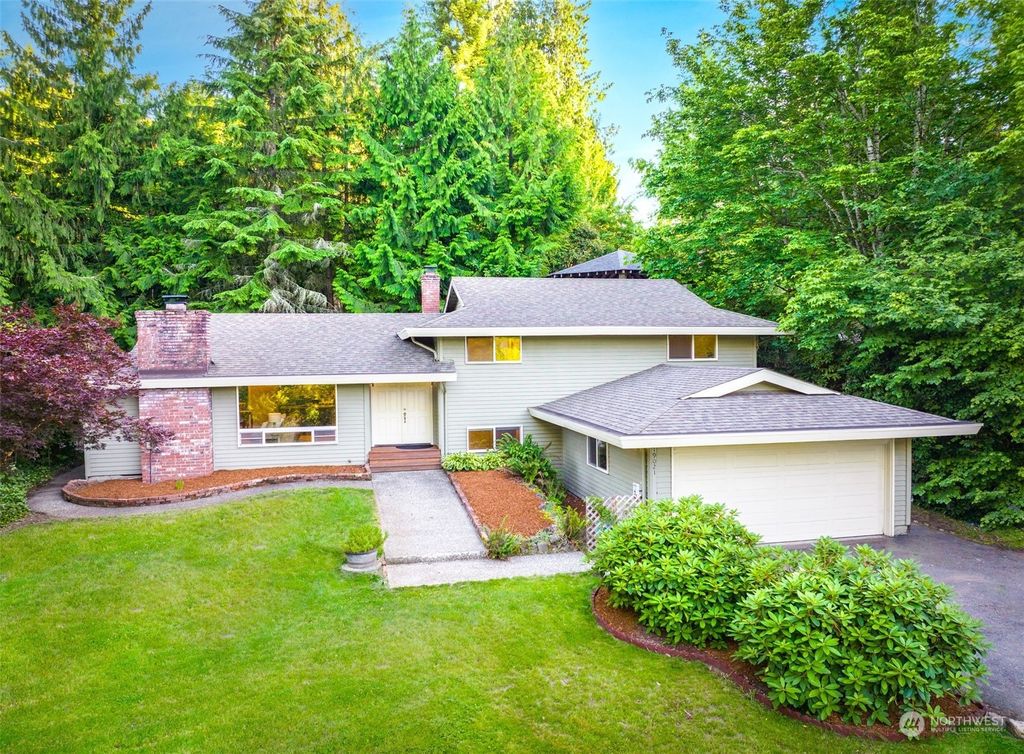 Photo of 19021 SE 128th Street, Renton, WA 98059 (MLS # 2130953)