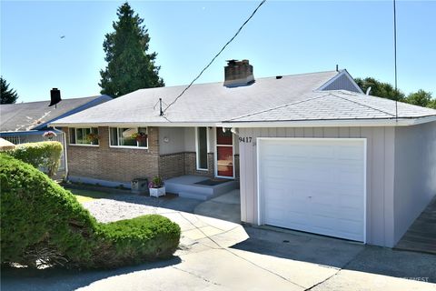 Photo of 9417 38th Avenue S, Seattle, WA 98118 (MLS # 2408292)