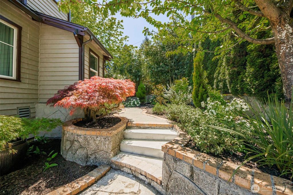 Photo of 9744 49th Avenue S, Seattle, WA 98118 (MLS # 2367029)