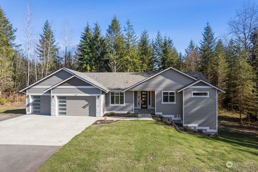 Photo of 14017 107th Place NE, Lake Stevens, WA 98258 (MLS # 2039746)