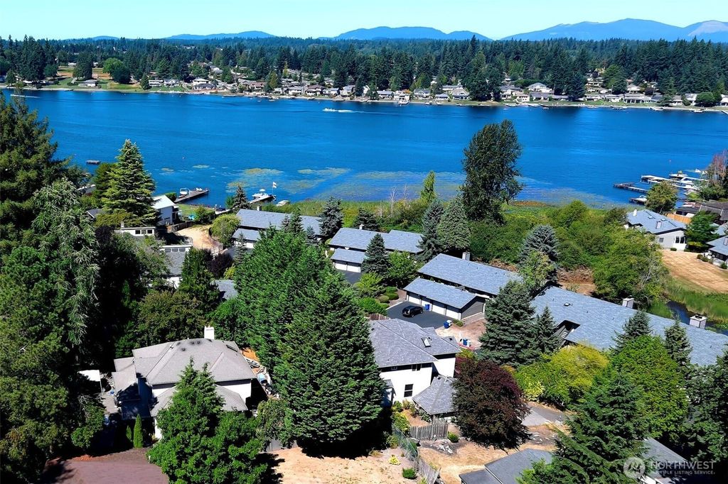 Photo of 27111 141st Avenue SE, Kent, WA 98042 (MLS # 2495762)