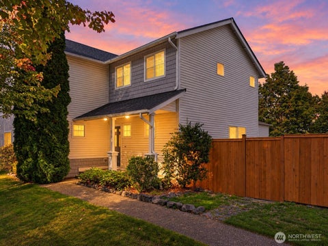 Photo of 1831 E 41st Street, Tacoma, WA 98404 (MLS # 2592866)