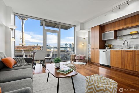 Photo of 2911 2nd Avenue #810, Seattle, WA 98121 (MLS # 2474603)