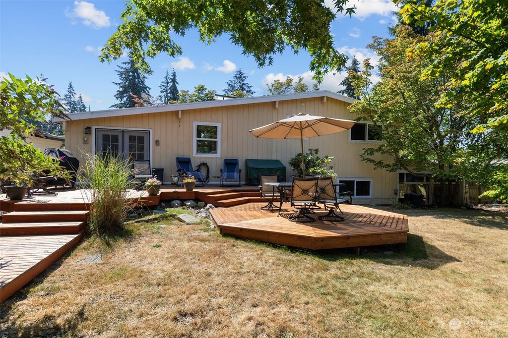 Photo of 19021 Dellwood Drive, Edmonds, WA 98026 (MLS # 2277871)