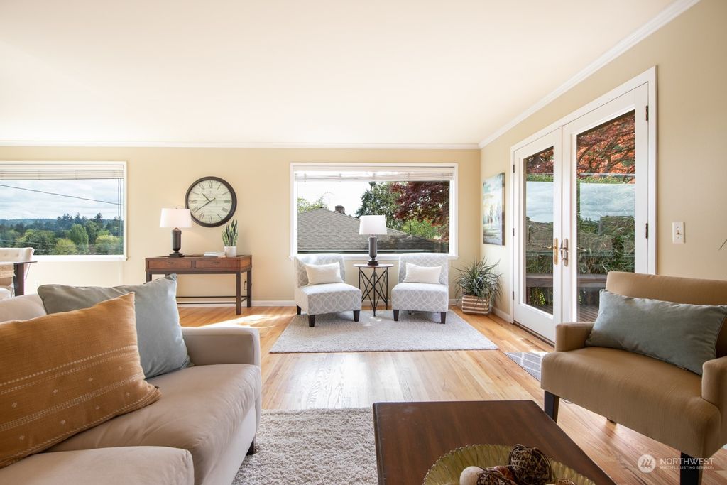 Photo of 3845 NE 98th Street, Seattle, WA 98115 (MLS # 2066017)